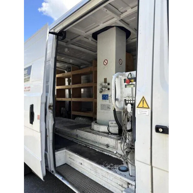 2005 مرسيدس بنز VARIO 614D-41467449
