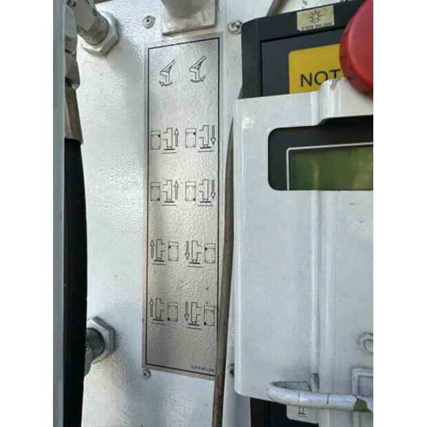 2005 مرسيدس بنز VARIO 614D-41467451