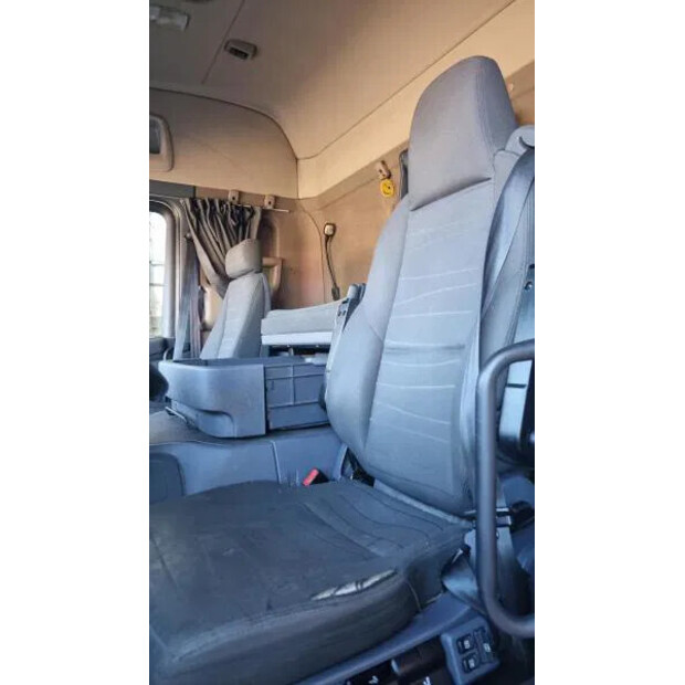 2016 سكانيا P360-41467601