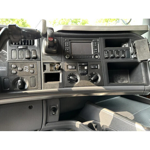 2015 Scania R490-41467679