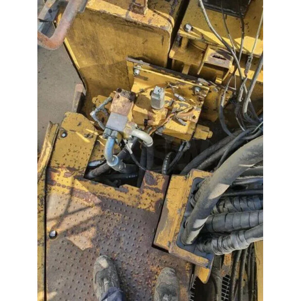 2013 Caterpillar 328D-41467995
