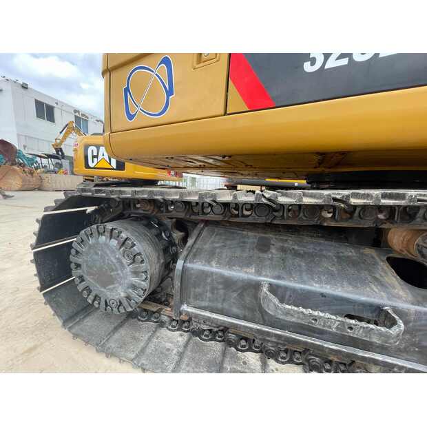2022 كاتربيلر 323D-41479205