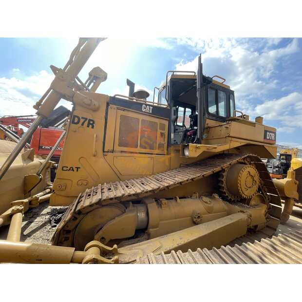 2021 كاتربيلر D7R-41479261