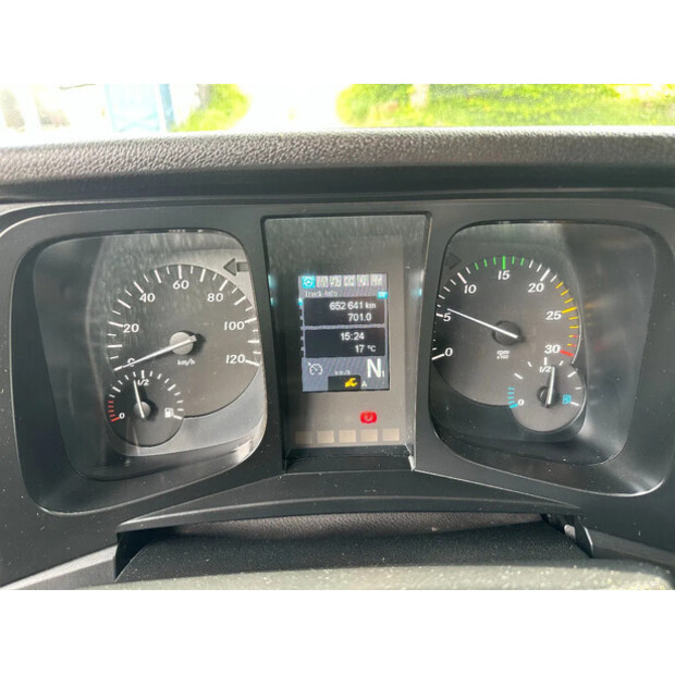 2015 Mercedes-Benz Antos 1827-41479280