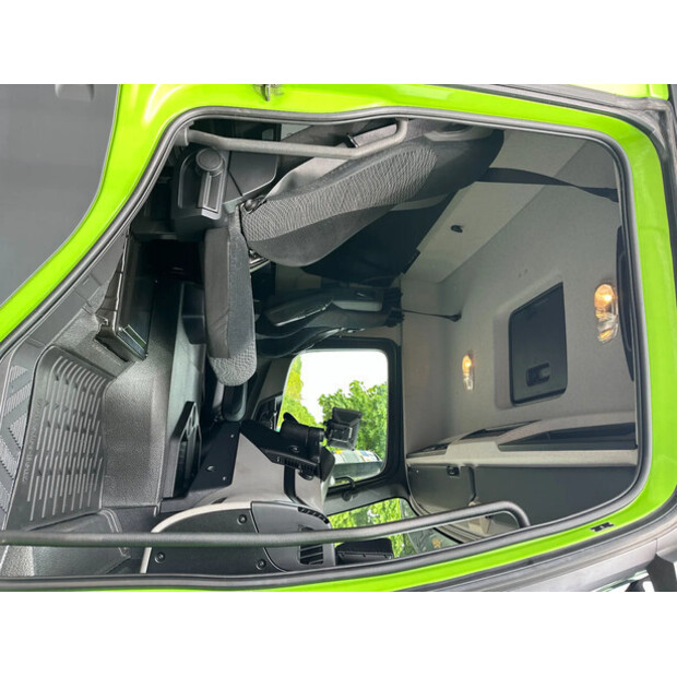 2015 Mercedes-Benz Antos 1827-41479284