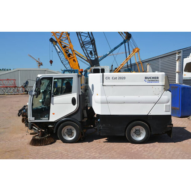 2017 Bucher CITYCAT 2020-41480948