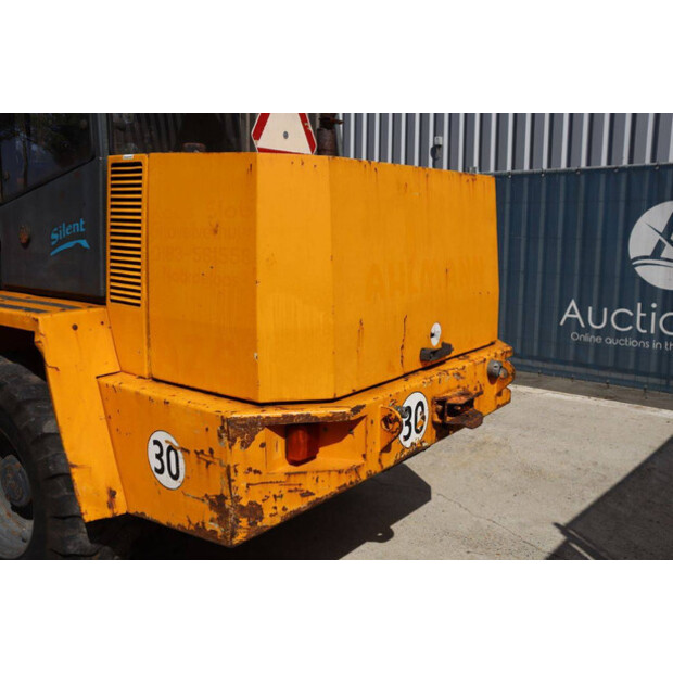 1996 Ahlmann AZ6-41481204