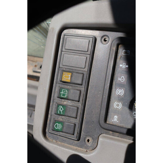2002 Fiat Hitachi FW80-41481303