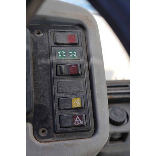 2002 Fiat Hitachi FW80-41481304