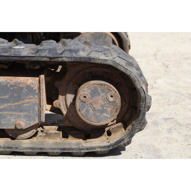 2006 نيو هولاند E9SR-41481463