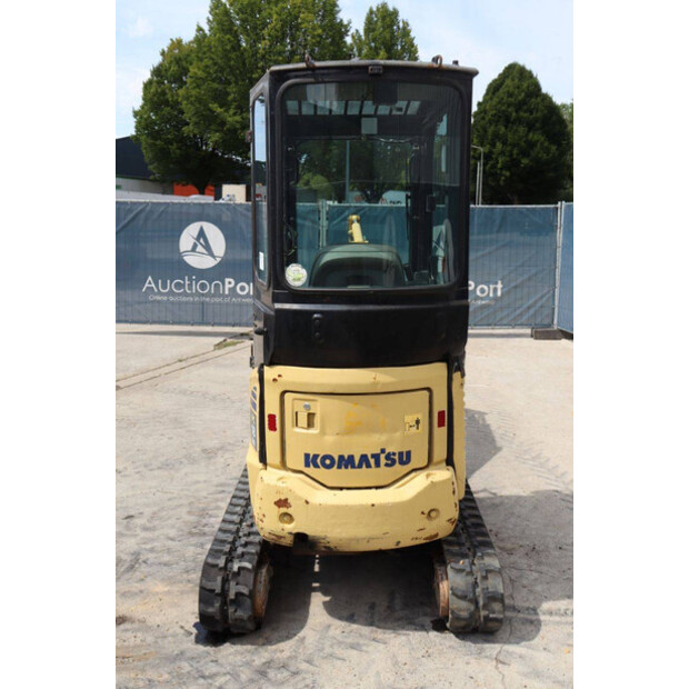 2001 كوماتسو PC18MR-41481550
