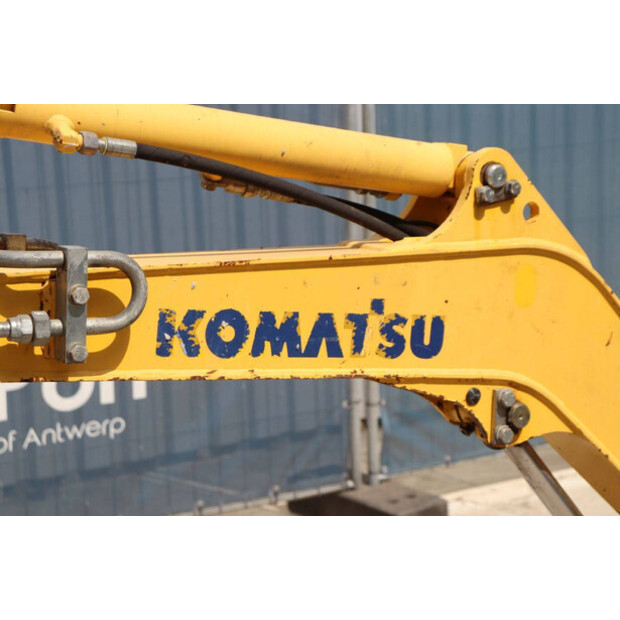 2001 كوماتسو PC18MR-41481565