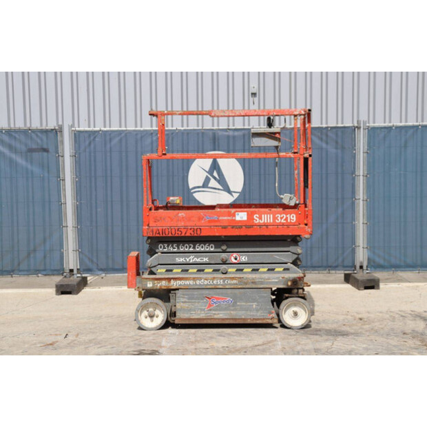 2014 SkyJack SJ III - 3219-41481776