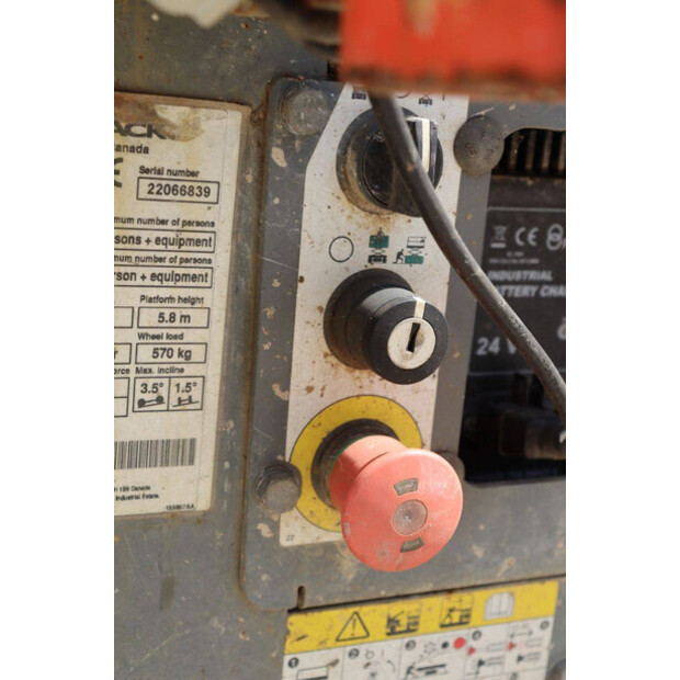 2014 SkyJack SJ III - 3219-41481789