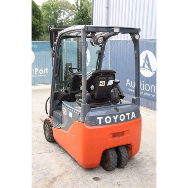 2018 Toyota 8FBEK16T-41482276