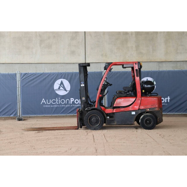 2013 Hyster H3.5FT-41482652