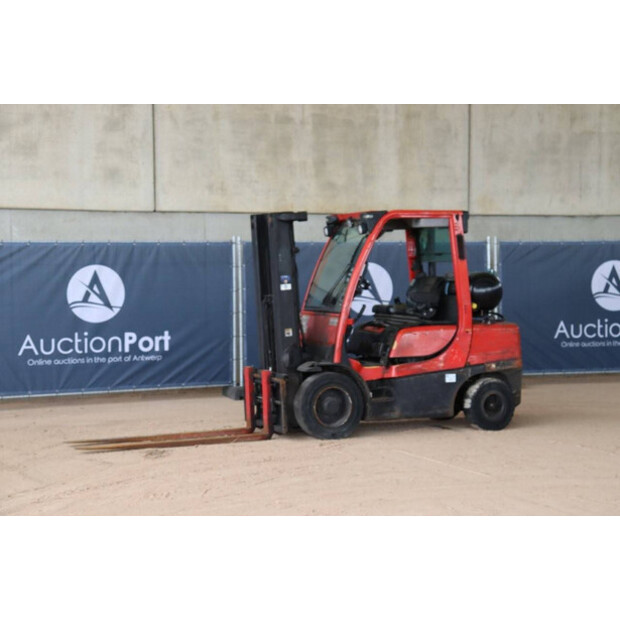 2013 Hyster H3.5FT-41482659