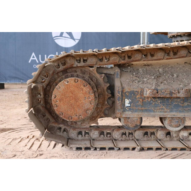 2020 Hitachi ZX190LC-6-41483384