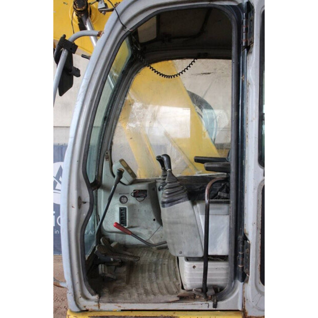 2010 New Holland E115SR-41483586