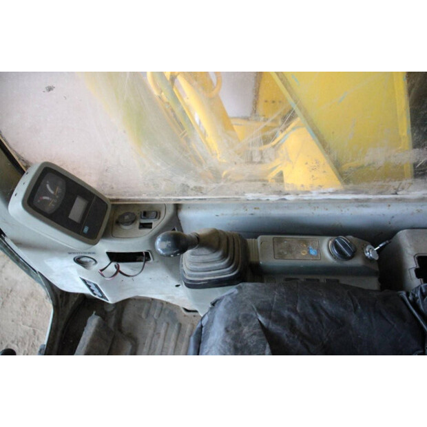 2010 New Holland E115SR-41483592