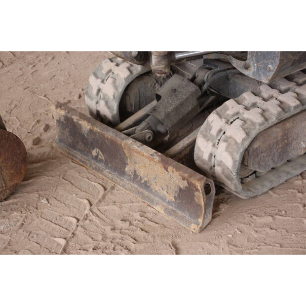 2018 Volvo EC15D-41483676