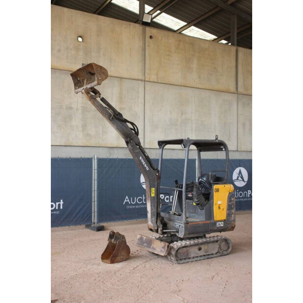 2018 Volvo EC15D-41483694