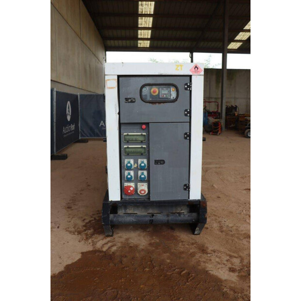 2011 Sdmo R90C3-41483753