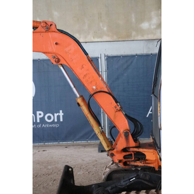2001 هيتاشى EX30-2-41483790
