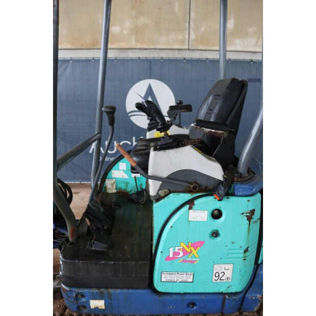 2004 اهيمر 15 NX-41483924