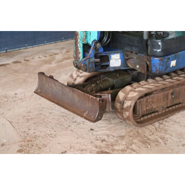 2004 اهيمر 15 NX-41483933