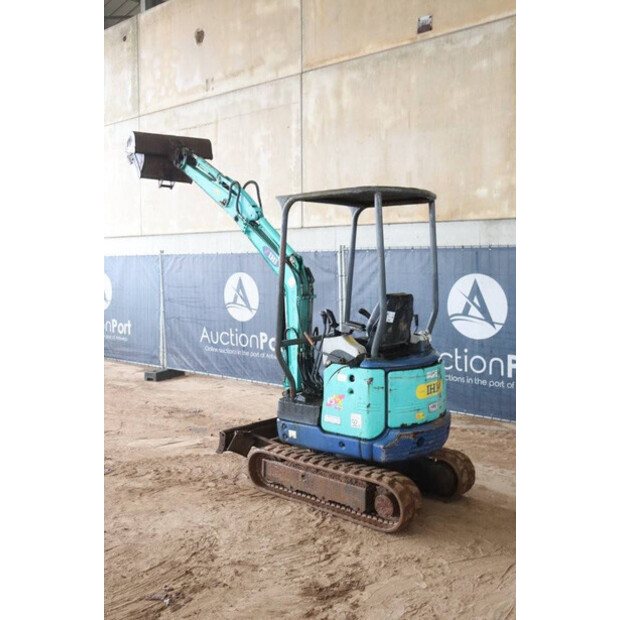 2004 اهيمر 15 NX-41483936