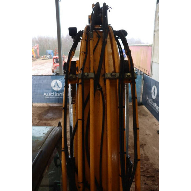 2014 جيه سي بي JS 130LC-41484032