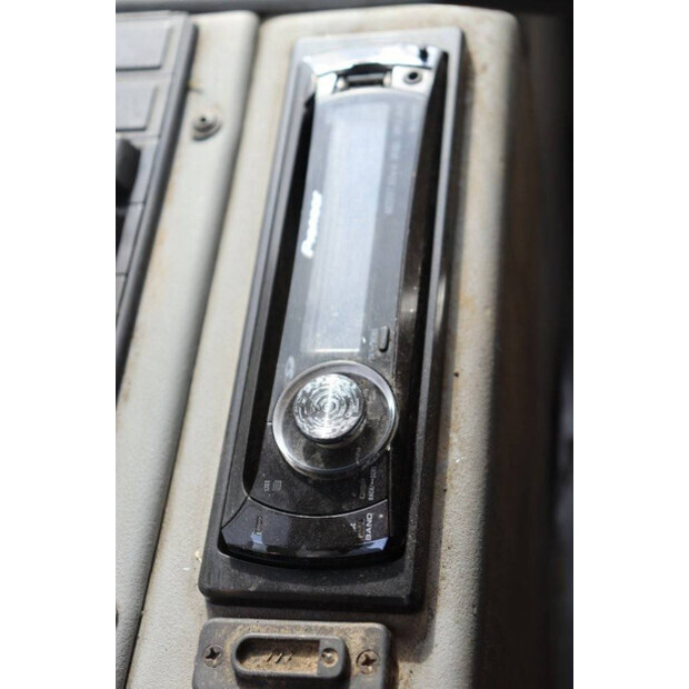 2003 SCHAEFF SKL 834-41484375