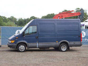 Image for COMMERCIAL VEHICLES 2002 Iveco 35C13