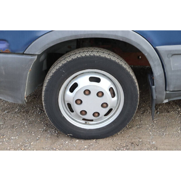 2002 ايفكو 35C13-41484581