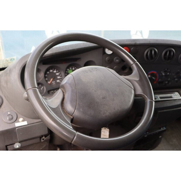 2002 ايفكو 35C13-41484593
