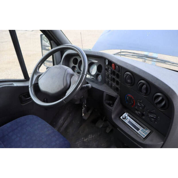 2002 ايفكو 35C13-41484613