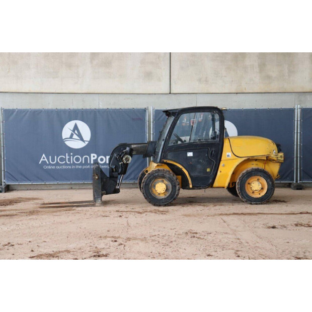 JCB 520-40-41484784