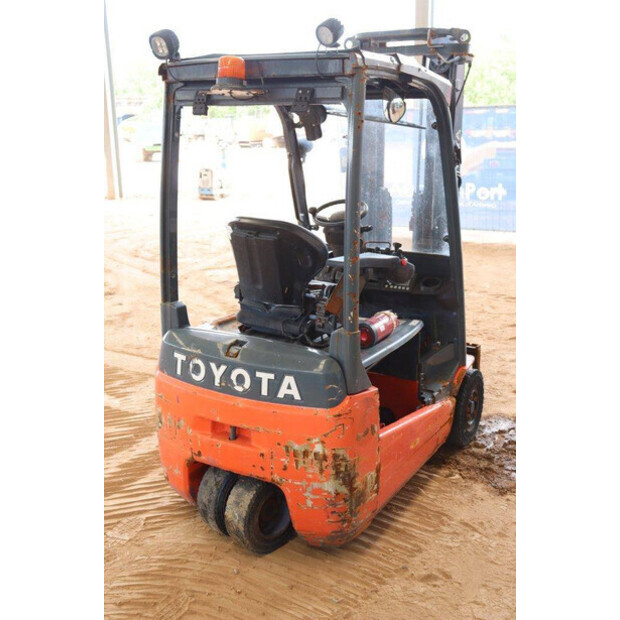 Toyota 8FBEK18T-41484927