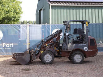 Image de CHARGEUSES SUR PNEUS 2011 Weidemann 1250 CC35