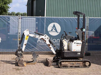Image for MINI EXCAVATORS 2016 BOBCAT E10