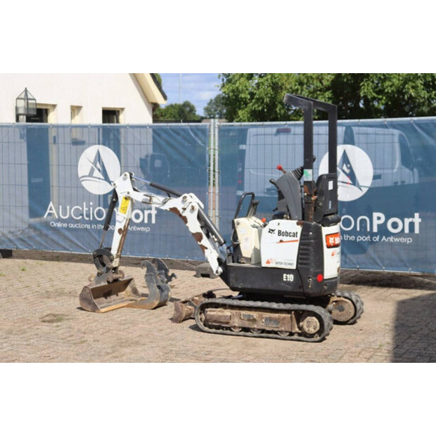 2016 BOBCAT E10-41485465