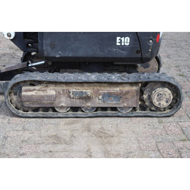 2016 BOBCAT E10-41485481