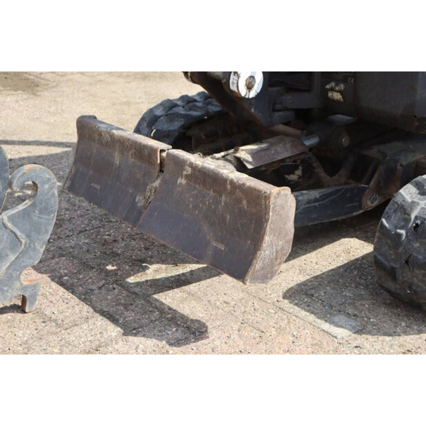 2016 BOBCAT E10-41485500