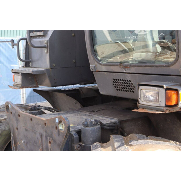 2009 Hitachi ZX140W-3-41485520