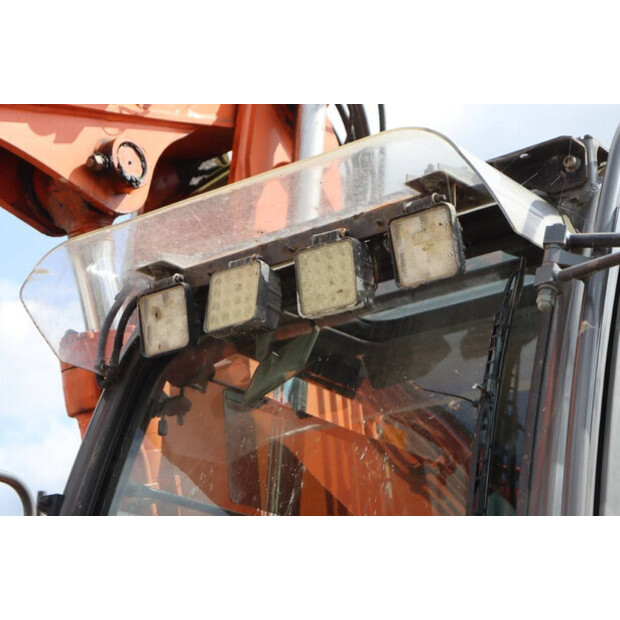 2009 Hitachi ZX140W-3-41485521
