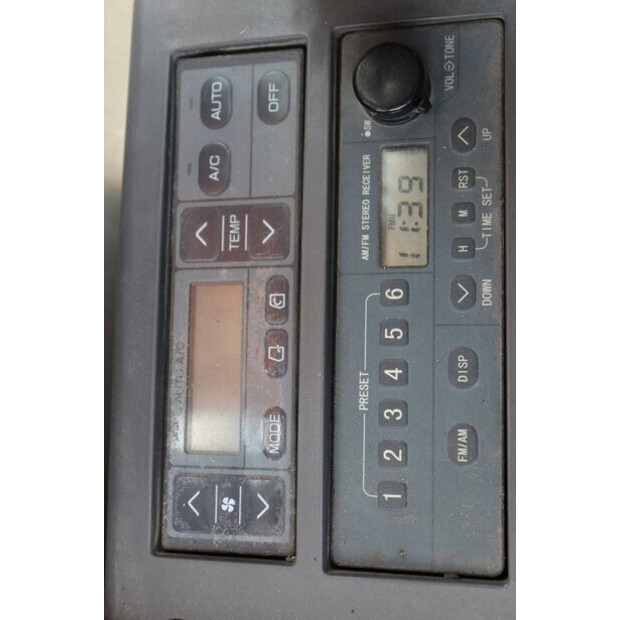 2009 Hitachi ZX140W-3-41485544