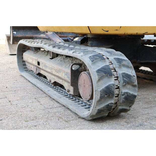 2012 Caterpillar 302.7D-41485600