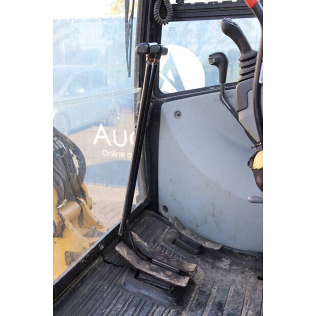 2012 Caterpillar 302.7D-41485604