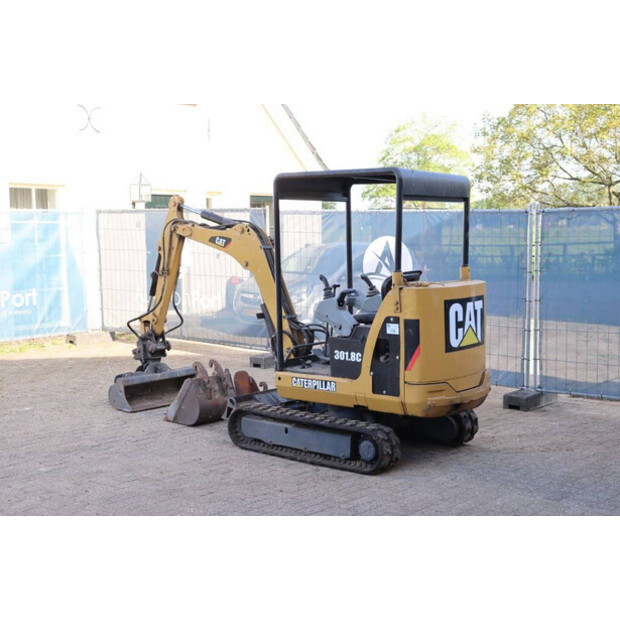 2012 Caterpillar 301.8C-41485614